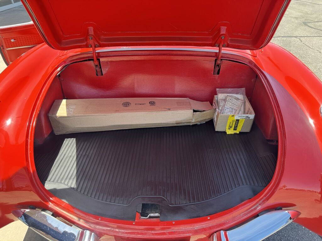 1957 Chevrolet Corvette 21