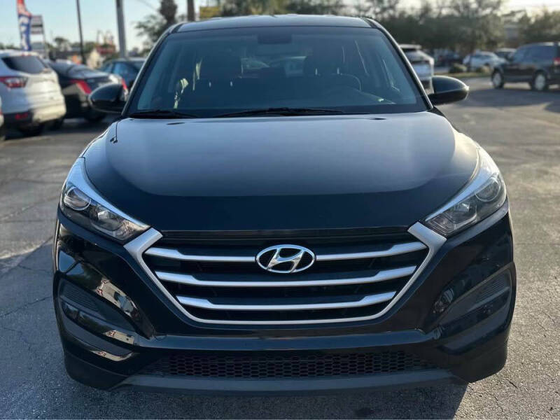 2017 Hyundai Tucson SE photo 8