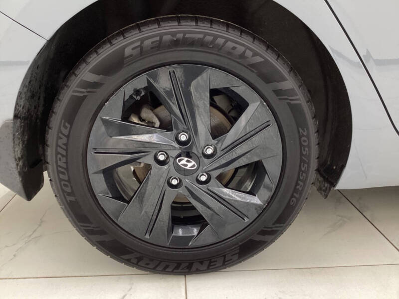 2023 Hyundai Elantra