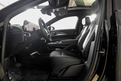 2024 Cadillac LYRIQ Tech