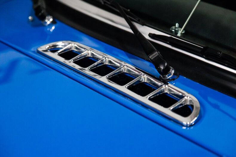 1974 MG EARLY CHROME BUMPER B