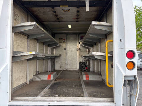 2012 Isuzu NPR