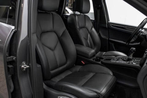 2016 Porsche Macan S