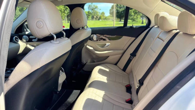 2015 Mercedes-Benz C-Class C 300 4MATIC