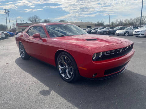 2016 Dodge Challenger SXT