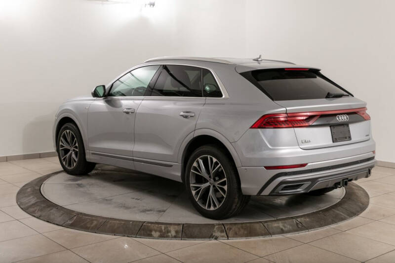 2020 Audi Q8 quattro Premium Plus 55 TFSI