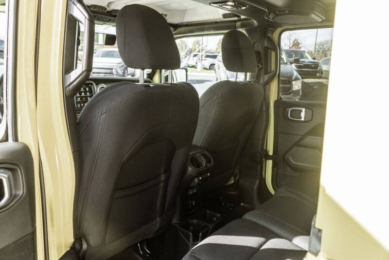 2023 Jeep Wrangler Sahara