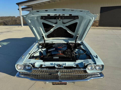 1966 Ford Thunderbird