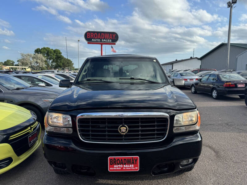 2000 Cadillac Escalade