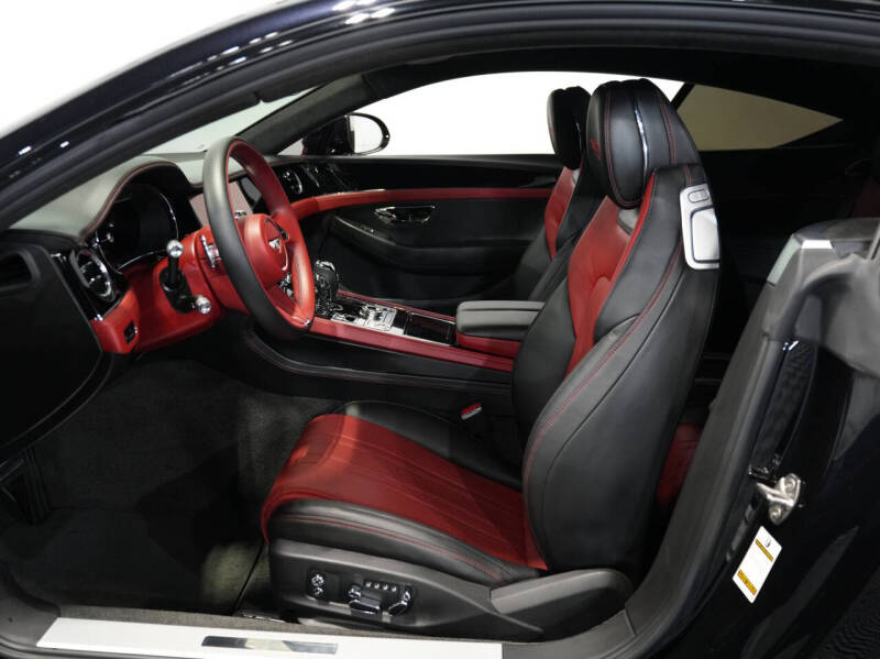 2022 Bentley Continental GT V8