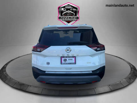 2021 Nissan Rogue SV