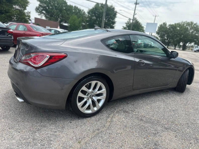 2013 Hyundai Genesis Coupe 2.0T