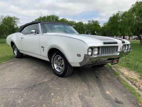 1969 Oldsmobile Cutlass