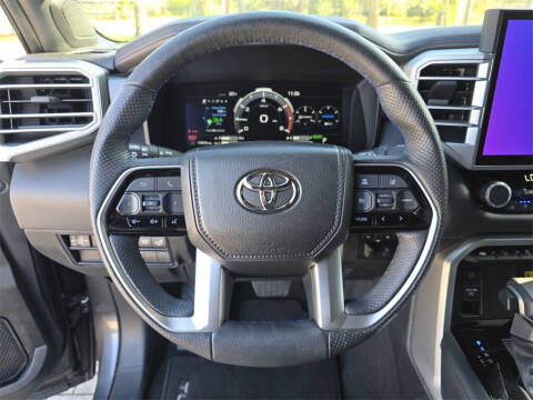 2023 Toyota Tundra Platinum HV