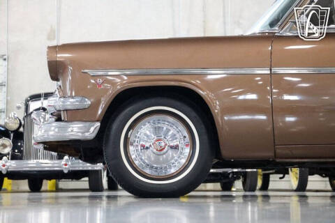 1954 Ford Crestline