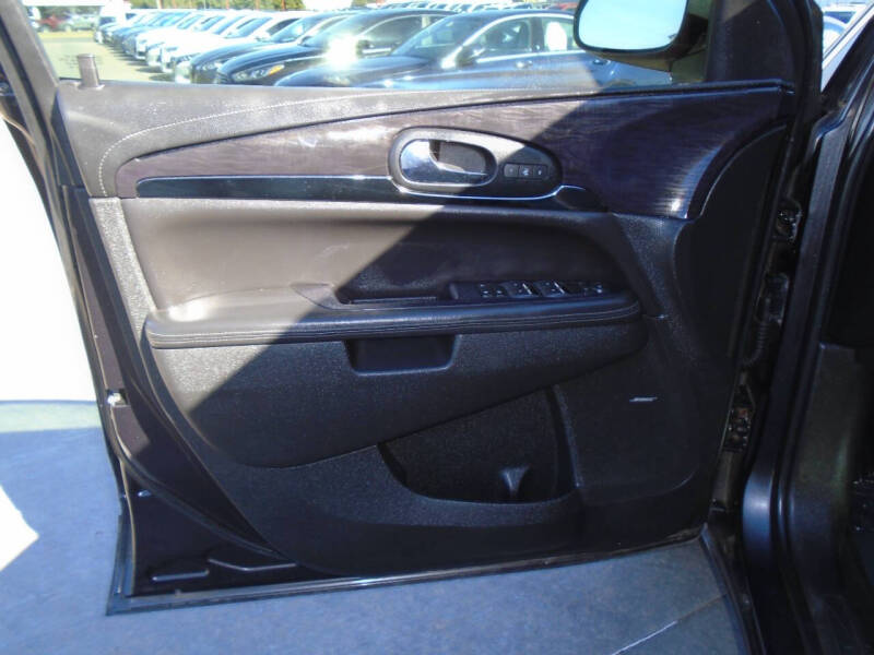 2017 Buick Enclave Leather