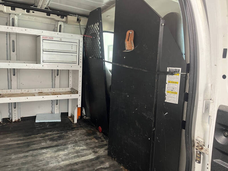 2017 Chevrolet Express 2500