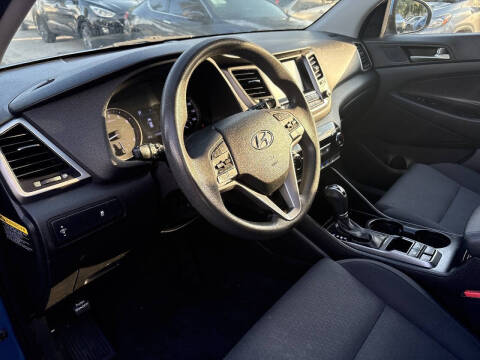 2018 Hyundai Tucson SE