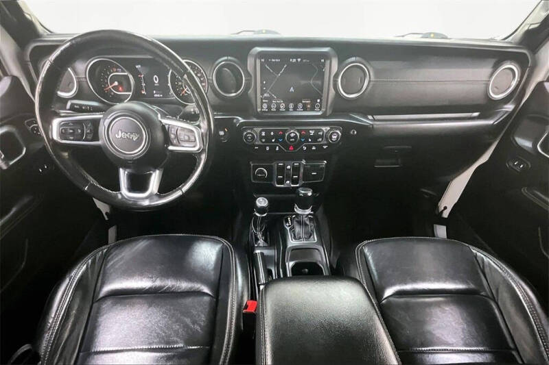 2020 Jeep Gladiator Overland