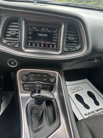 2018 Dodge Challenger SXT