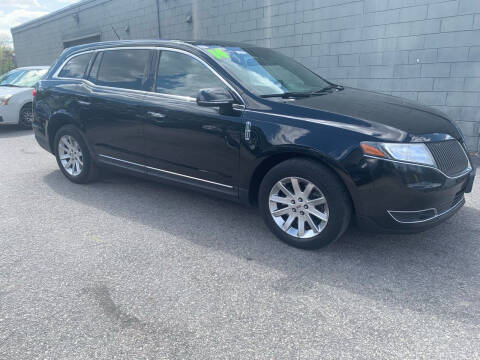 2014 Lincoln MKT Town Car