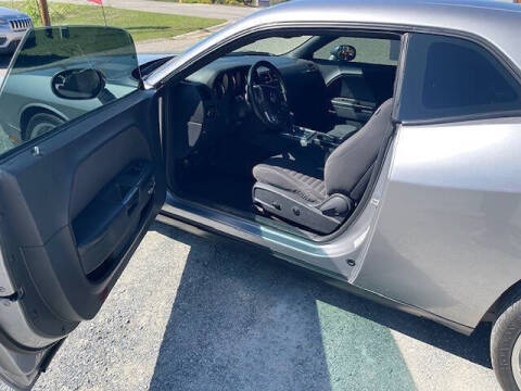 2013 Dodge Challenger SXT