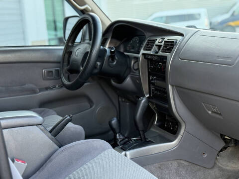 2002 Toyota 4Runner SR5