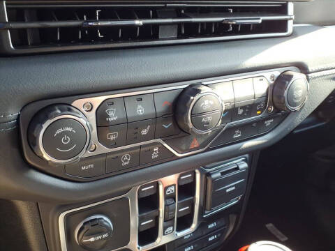 2025 Jeep Gladiator High Tide