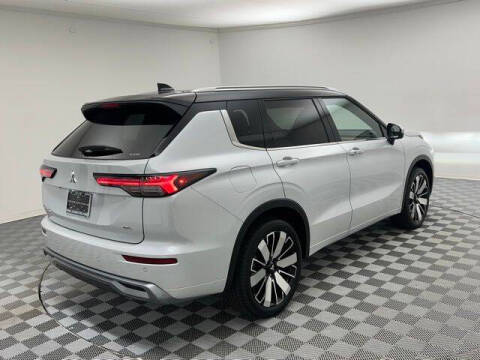 2025 Mitsubishi Outlander SEL