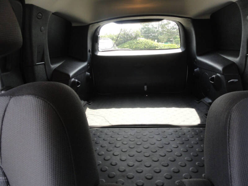 2011 Chevrolet HHR Panel LS