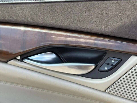 2017 Cadillac Escalade Luxury