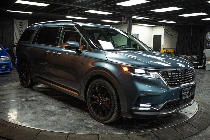 2023 Kia Carnival SX