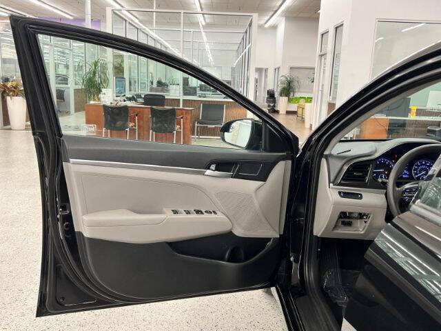 2019 Hyundai Elantra