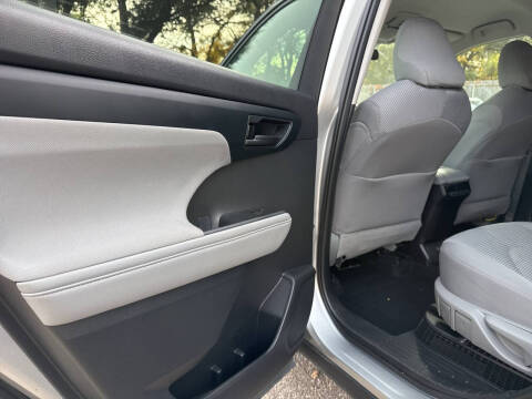 2021 Toyota Highlander Hybrid LE