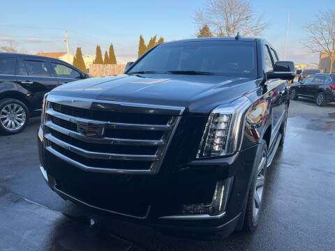 2018 Cadillac Escalade ESV for sale at Coast to Coast Imports in Fishers IN