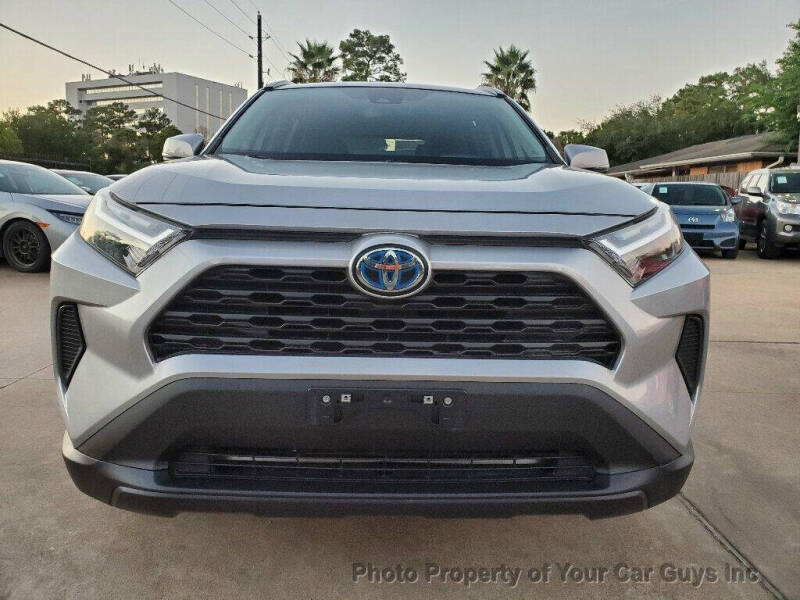2022 Toyota RAV4 Hybrid XLE