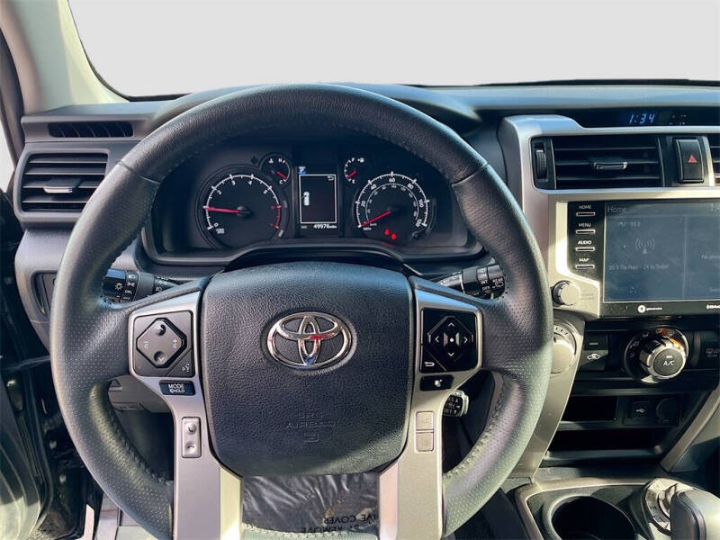 2022 Toyota 4Runner SR5