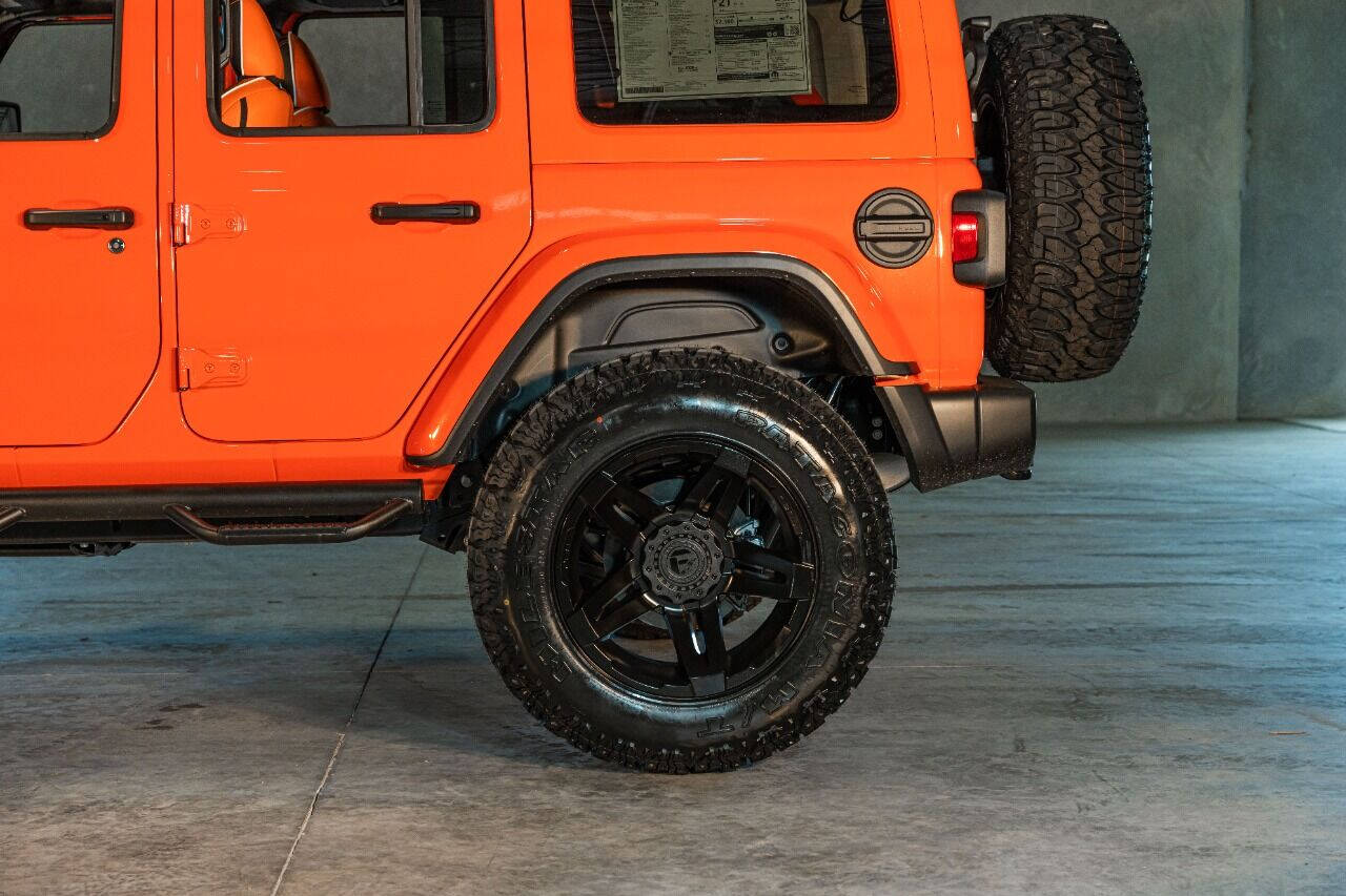 2018 JEEP Wrangler SUV / Crossover - $47,999