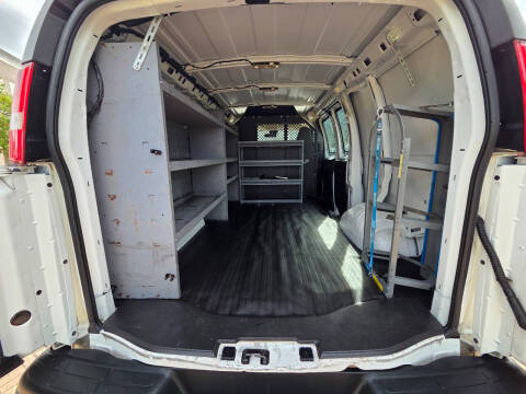 2020 Chevrolet Express 2500