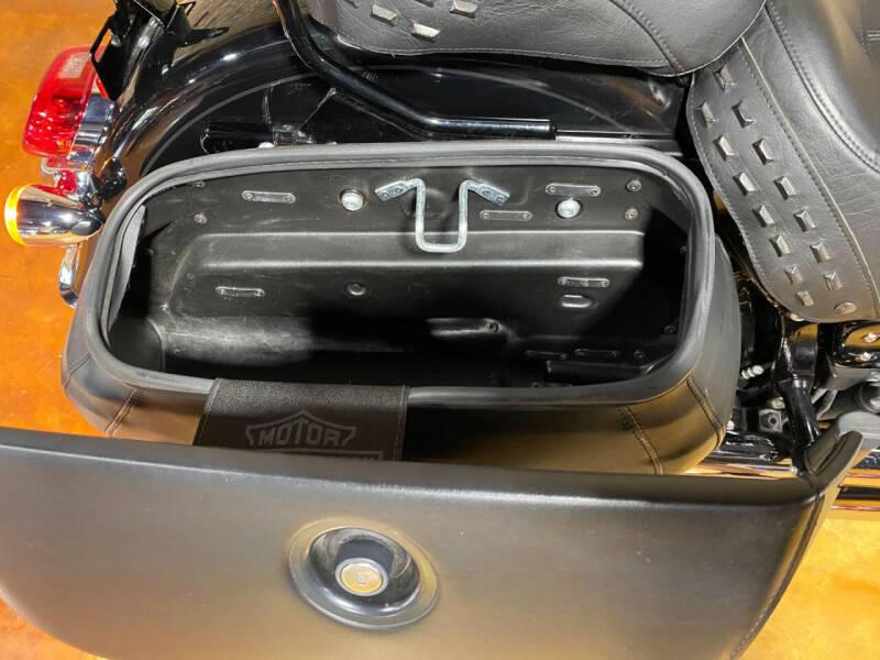 2019 Harley-Davidson Heritage Classic 114