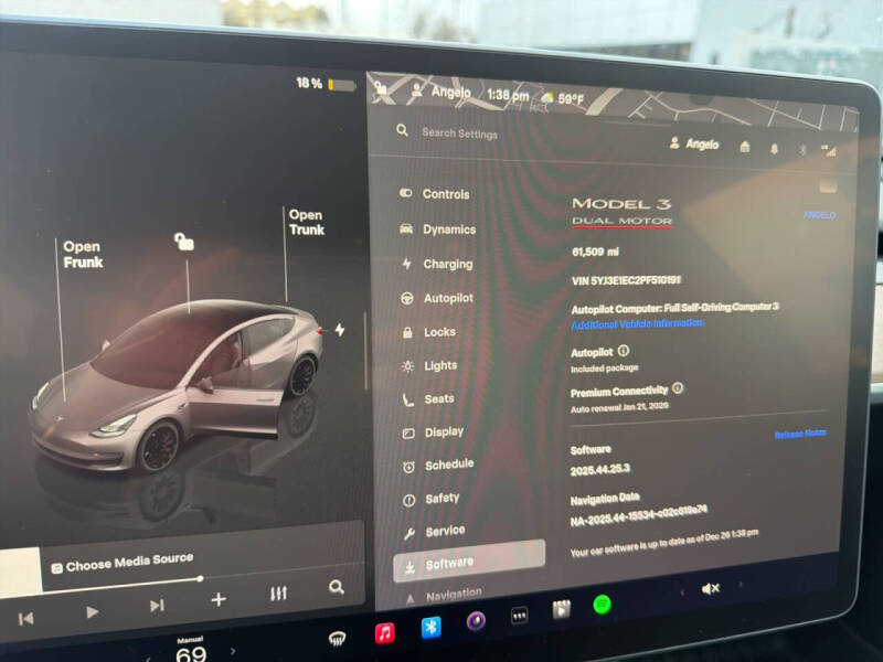 2023 Tesla Model 3 Performance