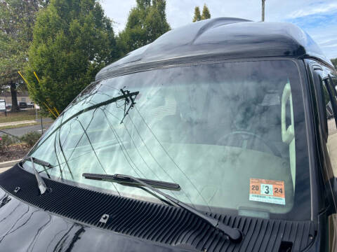 2003 Ford E-Series E-250 SD