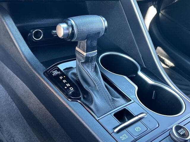 2023 Kia K5