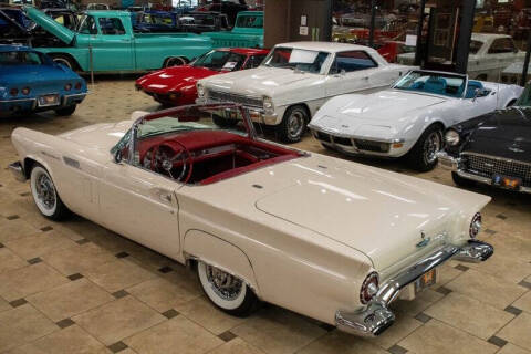 1957 Ford Thunderbird