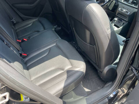 2016 Audi Q3 2.0T quattro Premium Plus