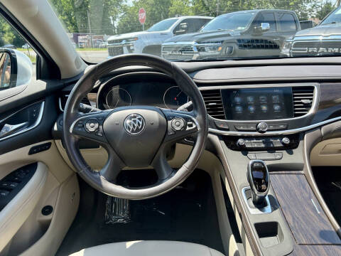 2017 Buick LaCrosse Essence