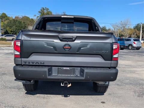 2022 Nissan Titan