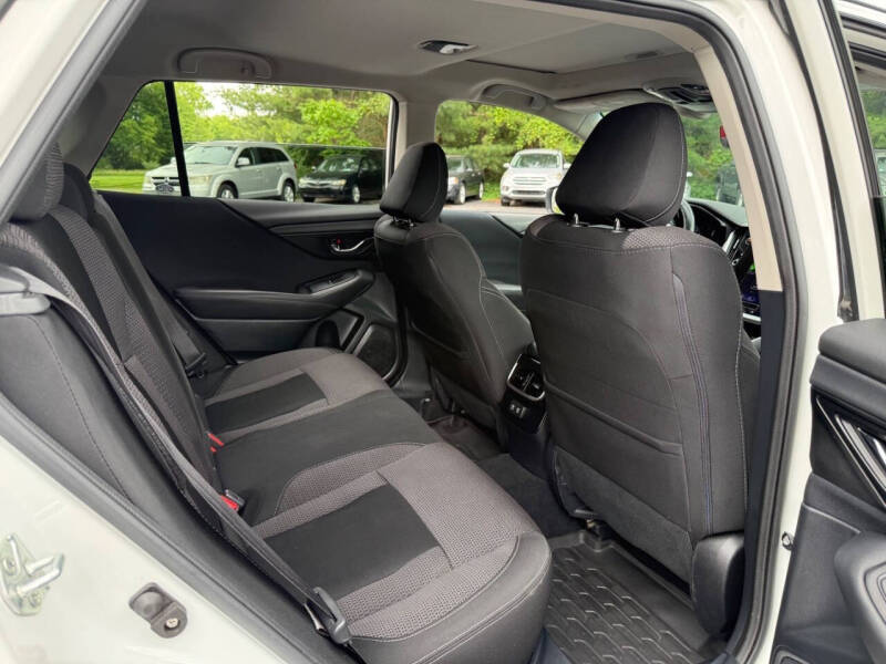 2022 Subaru Outback Premium