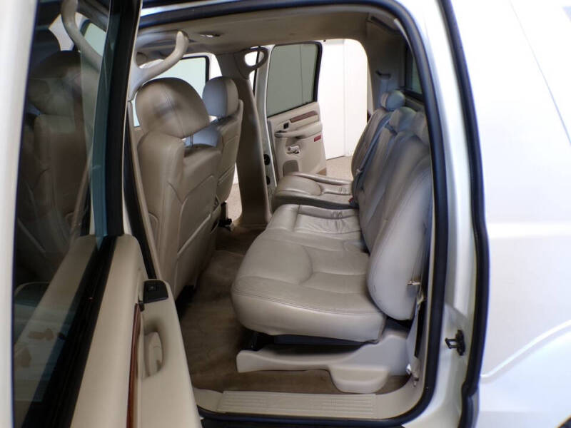 2004 Cadillac Escalade EXT
