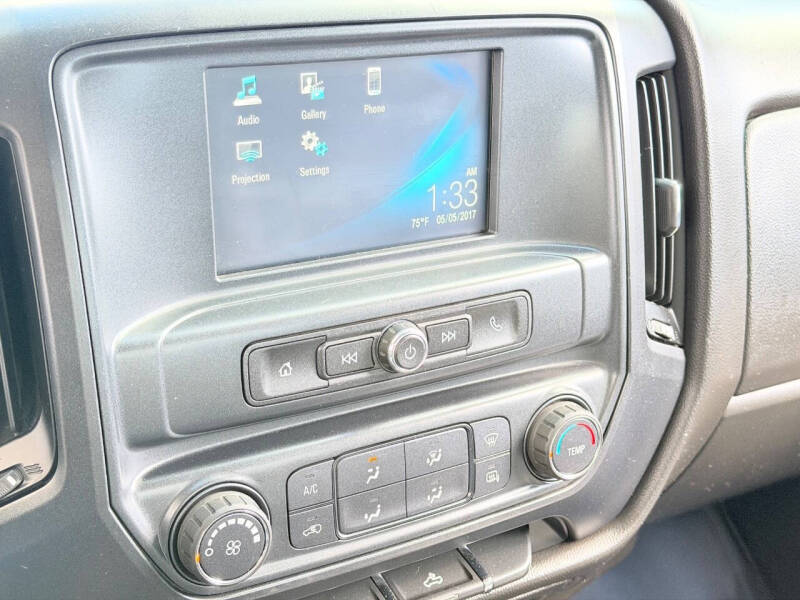 2017 Chevrolet Silverado 1500 Custom